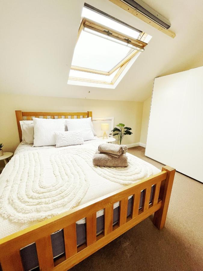 5 Bedroom, Sleeps 9 - Base To Explore Liverpool And Beyond リヴァプール エクステリア 写真