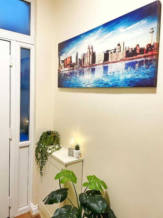 5 Bedroom, Sleeps 9 - Base To Explore Liverpool And Beyond リヴァプール エクステリア 写真